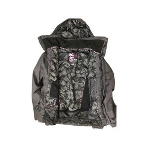 Men’s size small Liquid snowboard jacket. No rips or tears. Smoke/pet free home